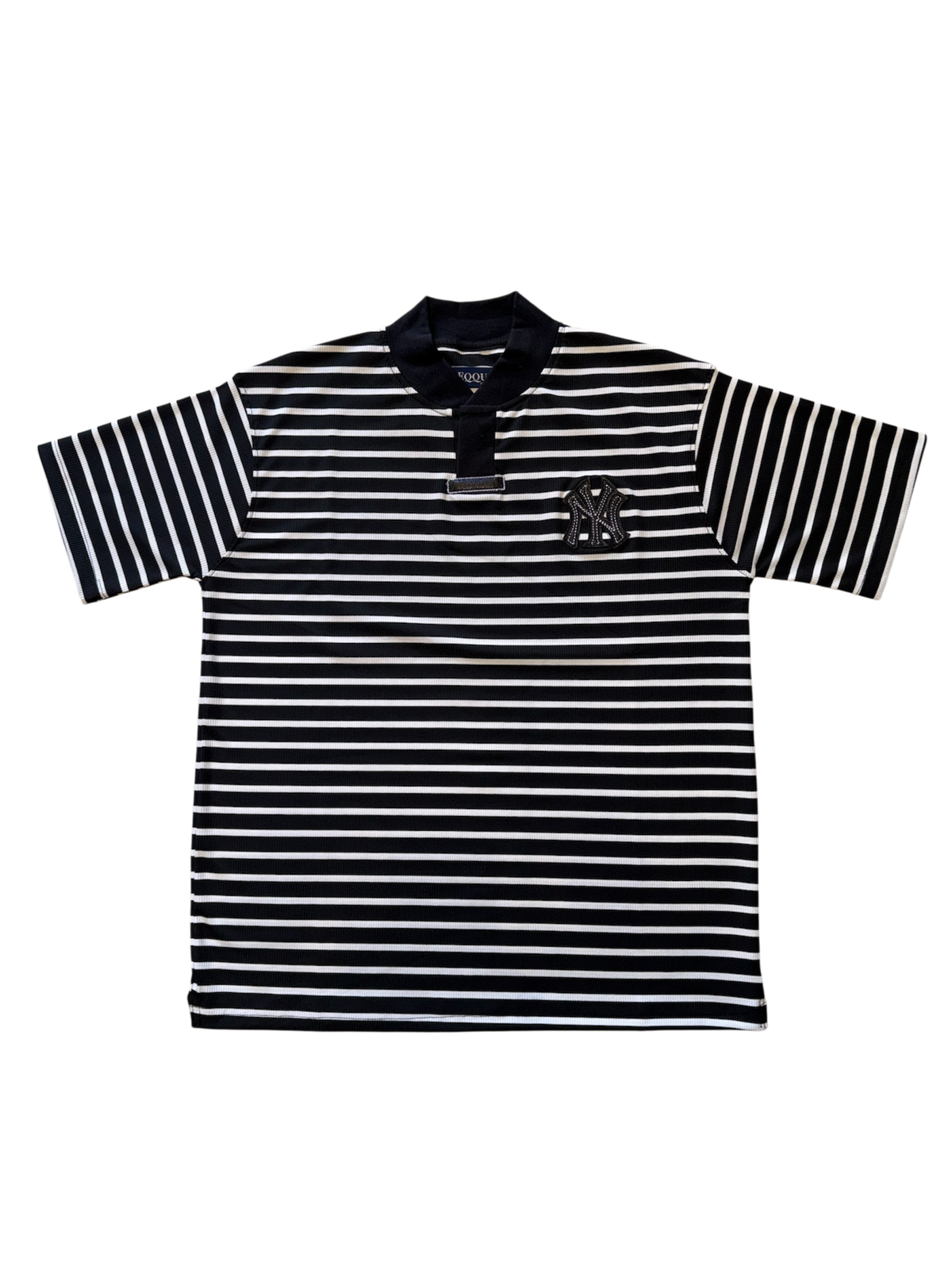 Playera Oversized NY Rayas EQQUS