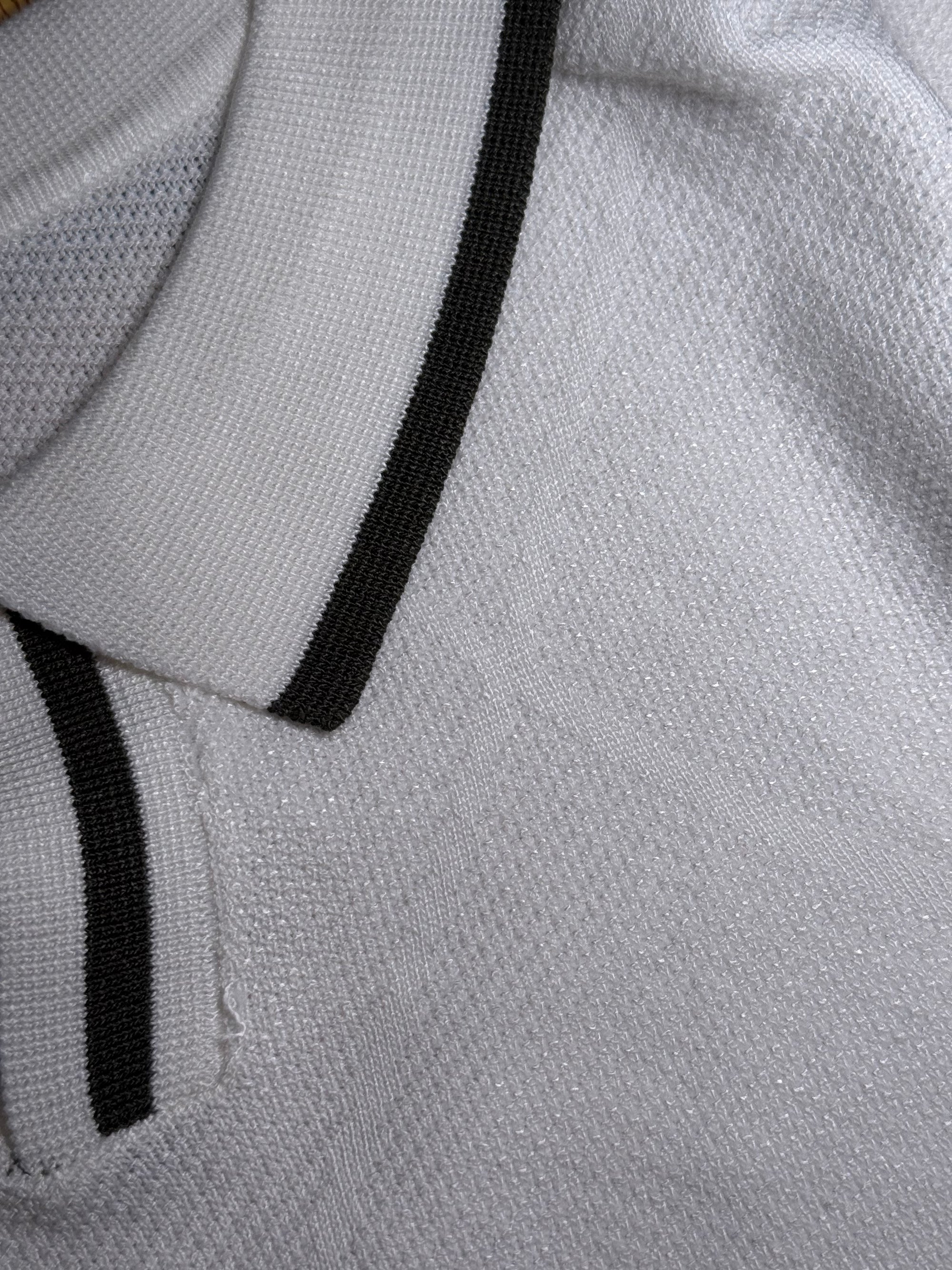 PLAYERA 005 BLACK GS