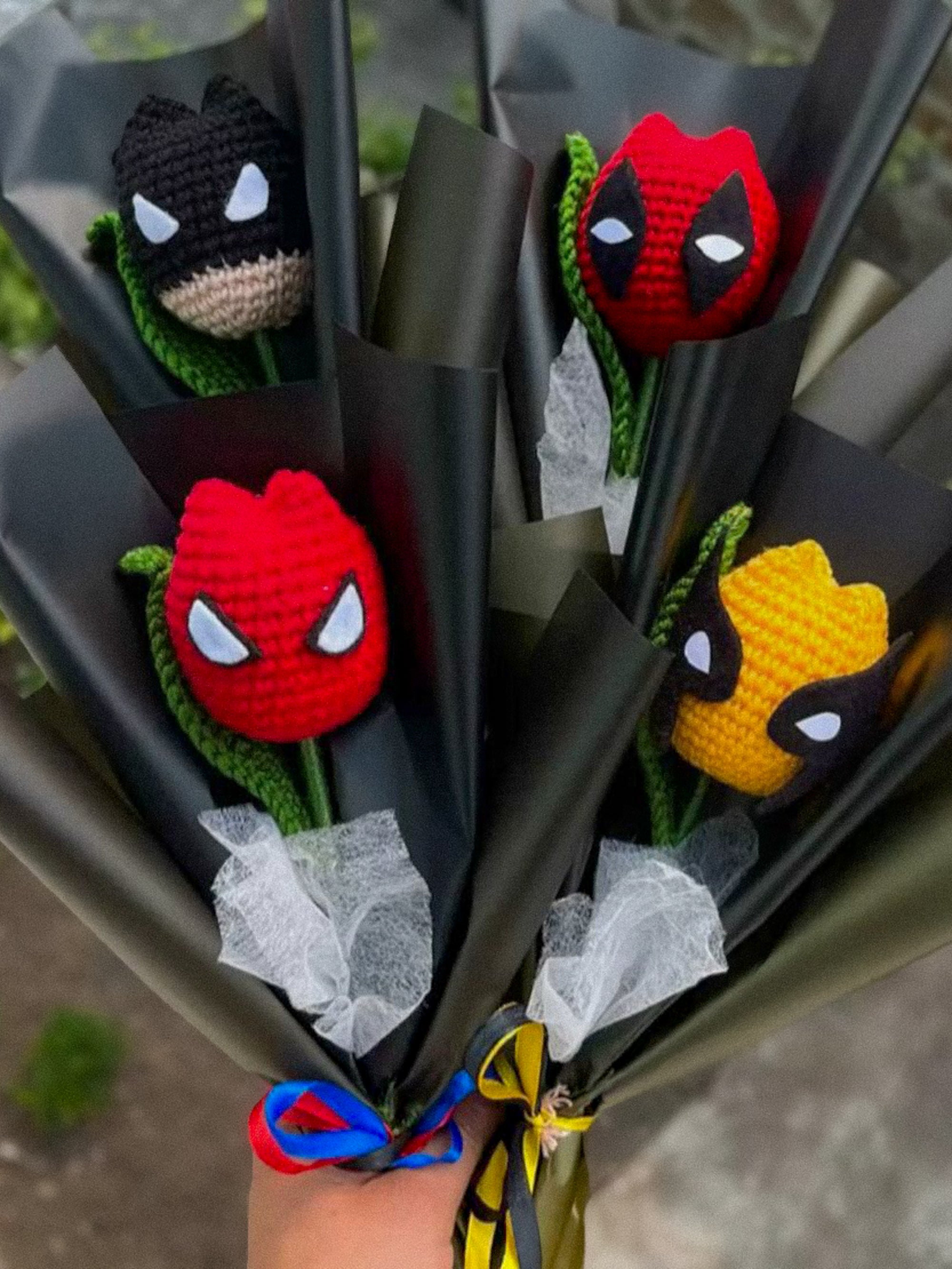 TULIPÁN SUPERHÉROE